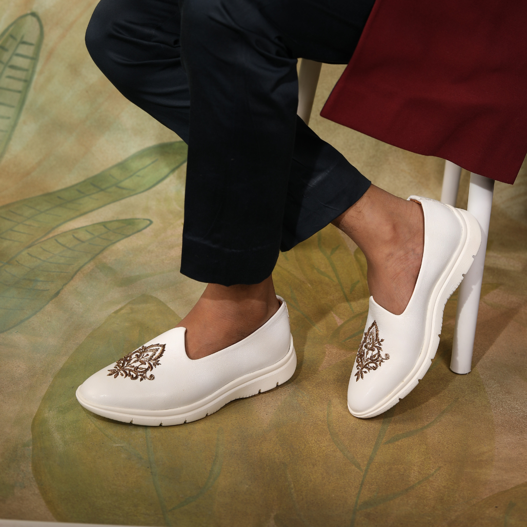 ReMx Mojari Sneakers - White