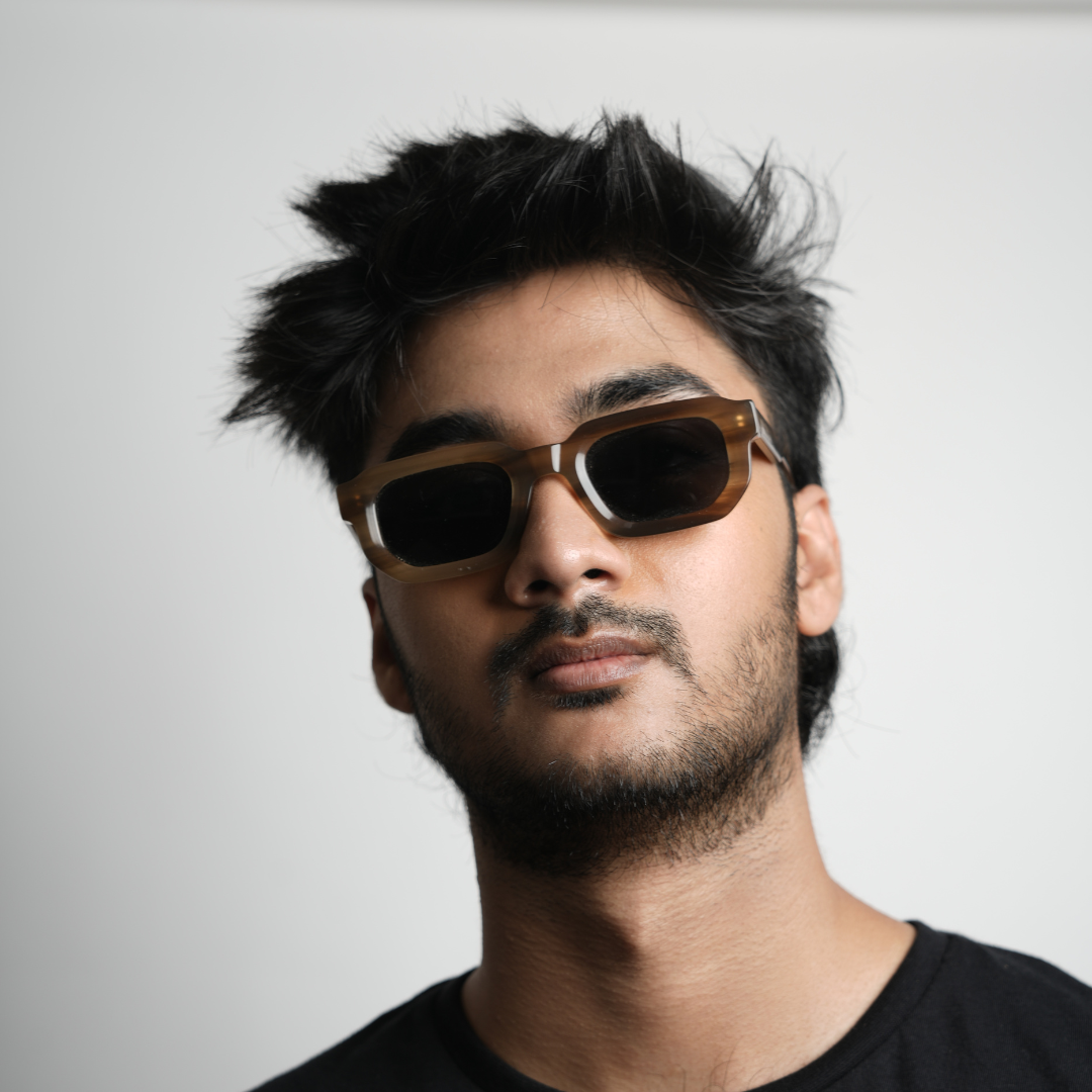 These monkstory sunglasses feature a sleek wooden frame, offering a unique and stylish look. With black lenses that provide UV 400 protection, not only do these sunglasses exude a retro vibe but also