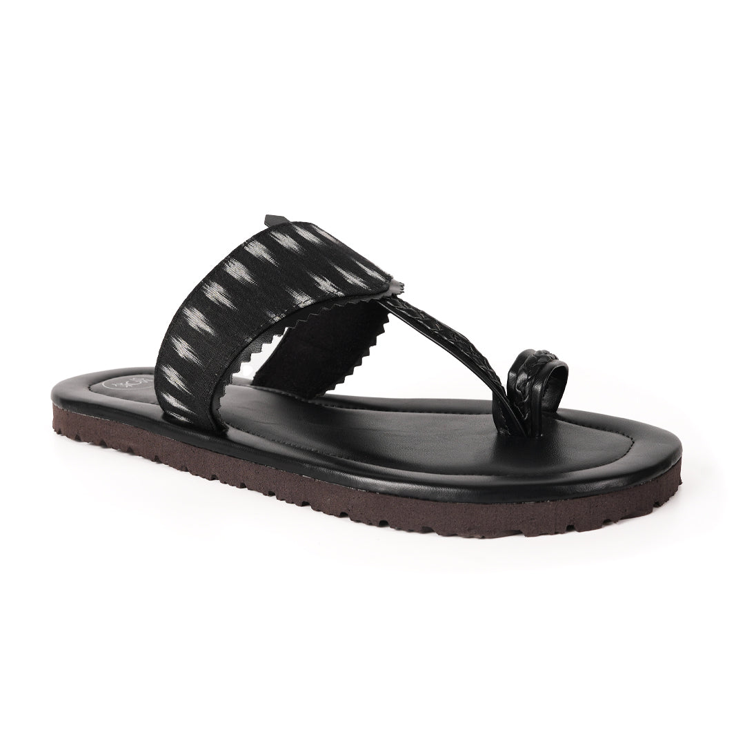 Monkstory Ikat Kolhapuri Sandals