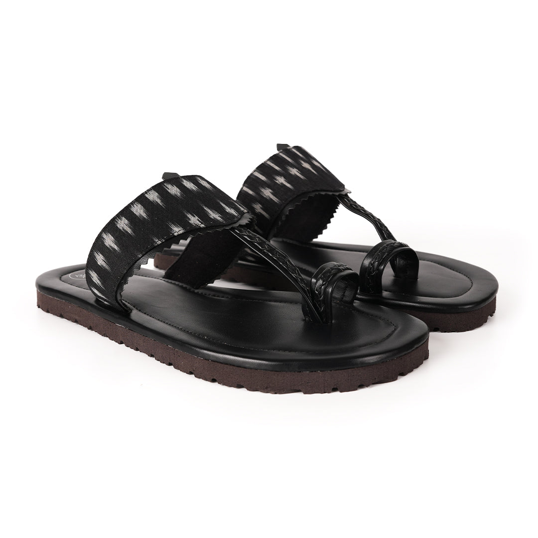 Monkstory Ikat Kolhapuri Sandals