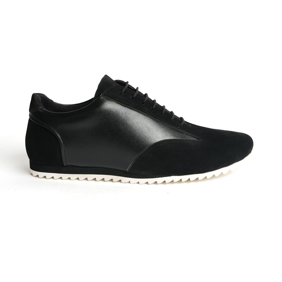 The Monkstory Black Dual-Tone Smart Sneakers combine sleek style with unparalleled comfort.