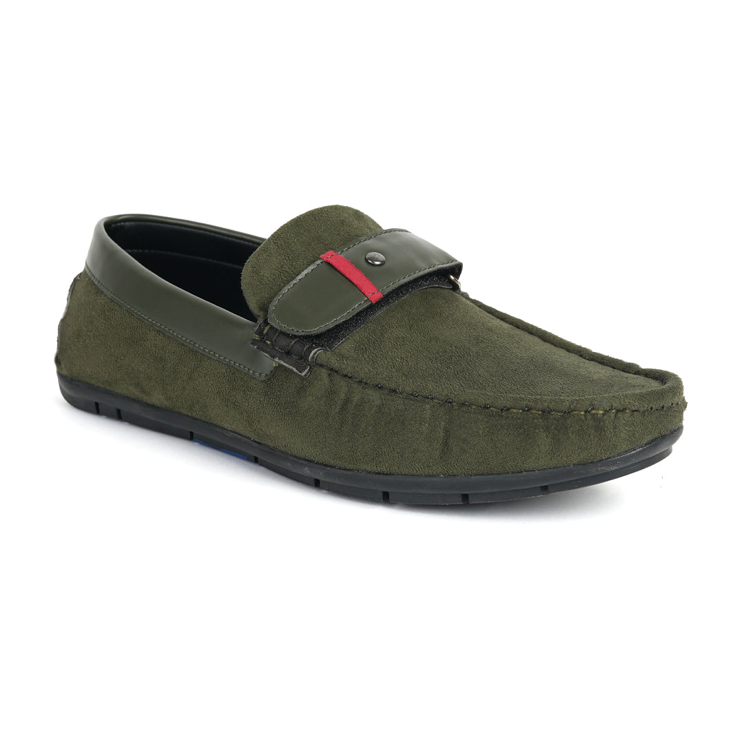 Elevate your style with these comfortable Monkstory olive green driving shoes. Crafted from luxurious suede, these men's loafers feature a striking red buckle for added flair. Perfect for any occasion.