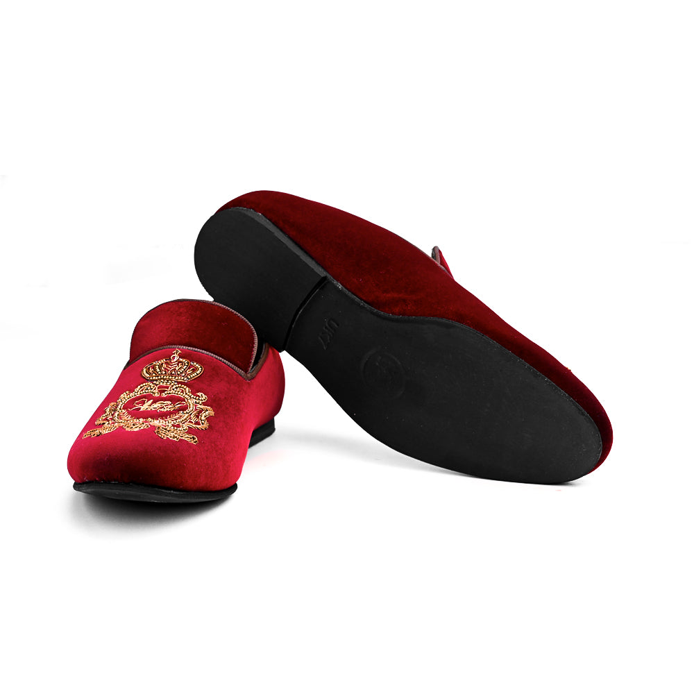 Embroidered best sale slip ons