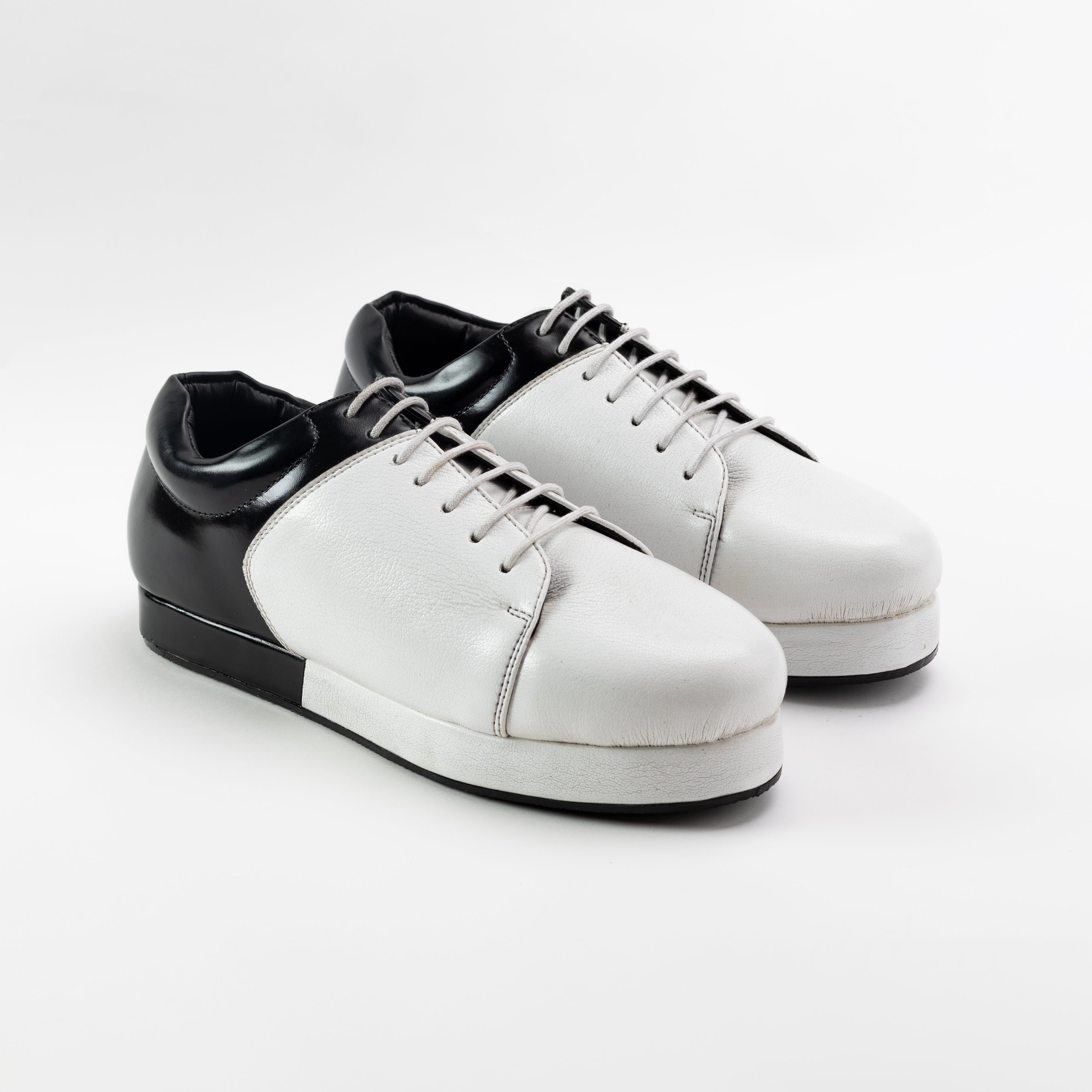 Offbeat Lace Vegan Sneakers - The Double Dare